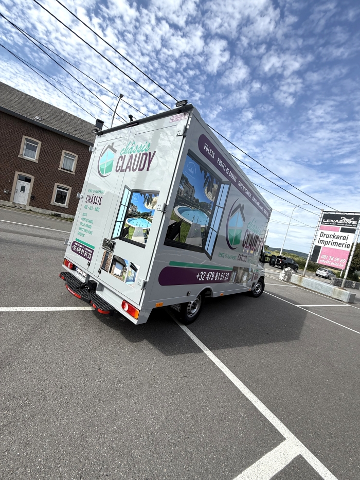 Lettrage d'une remorque pour KL location