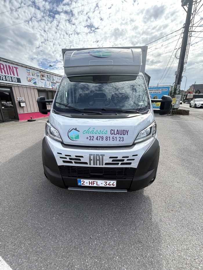 Lettrage d'une remorque pour KL location